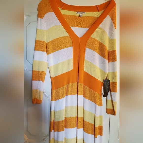 Eva Mendes dress - Picture 3 of 4